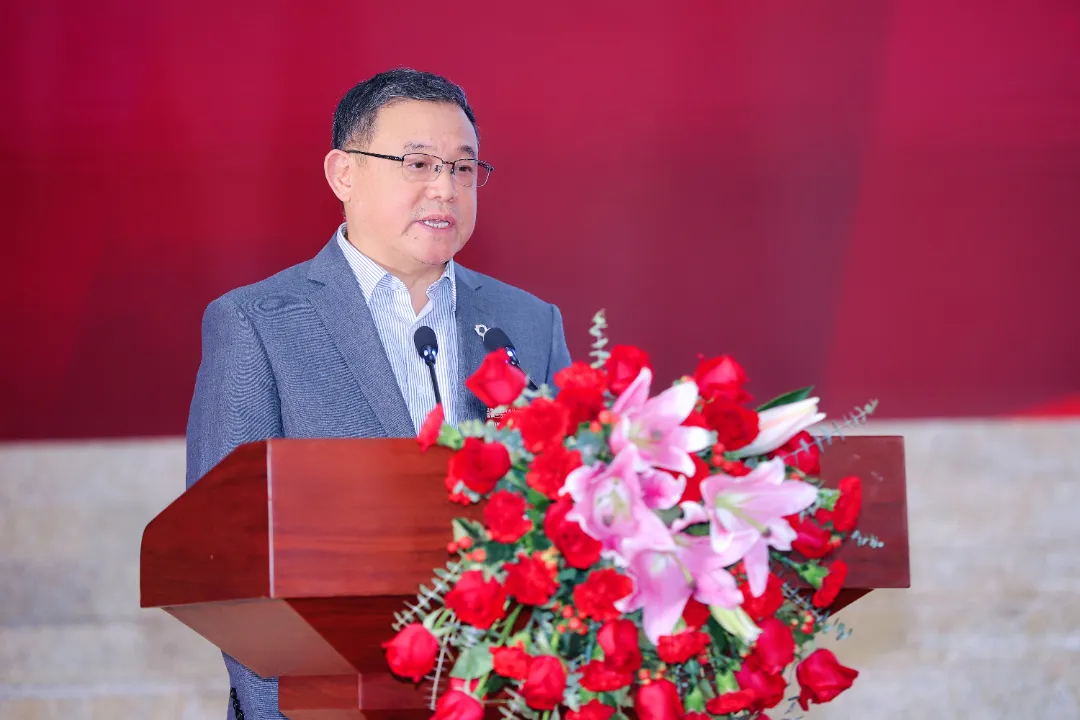 国产毛片精品一区二区色欲黄A片董事总经理王跃携河北地区理事出席中国建筑学会室内设计分会第九届第三次理事会议